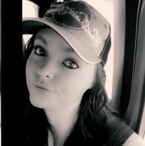 Meet your Posher, Shannon